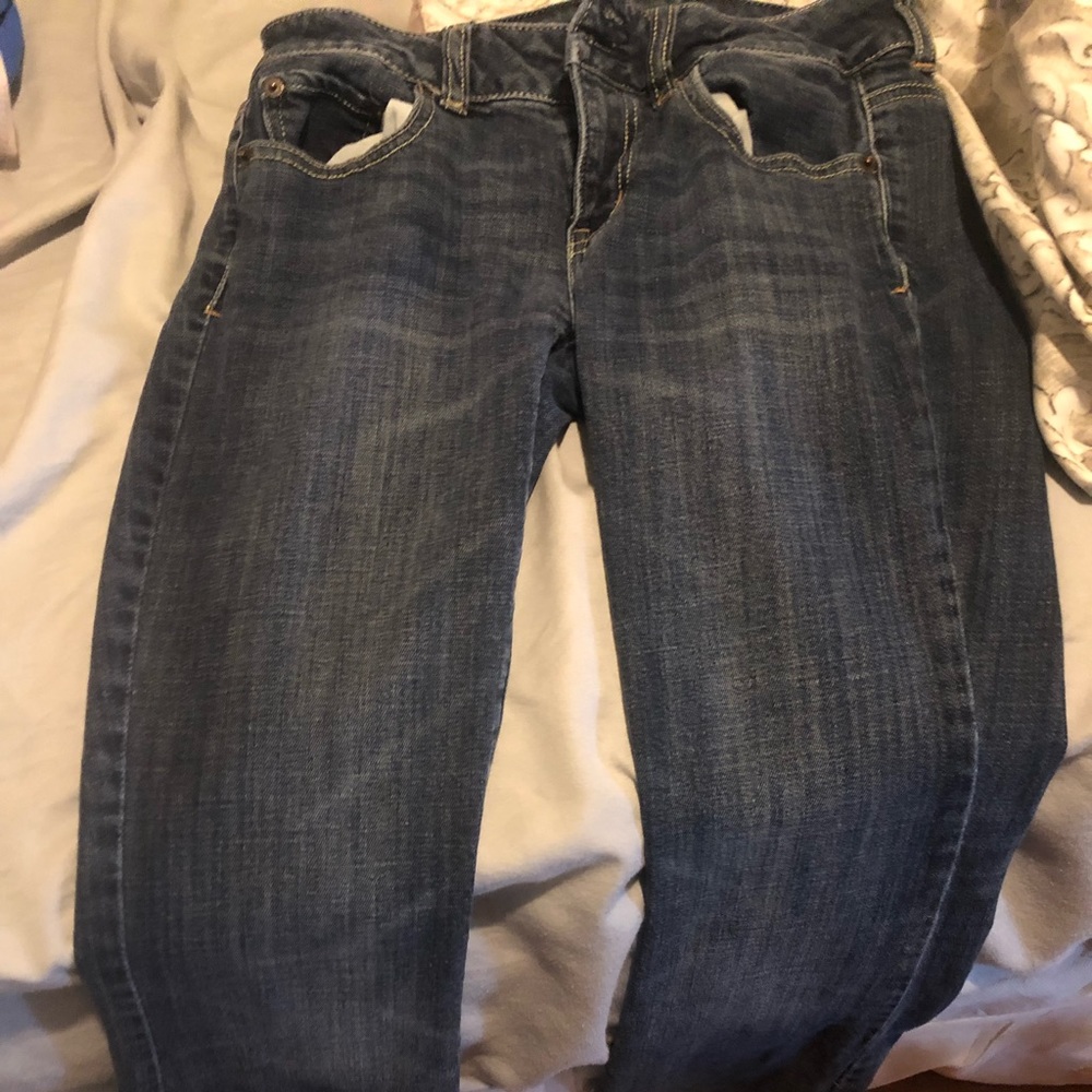 American eagle size 4 good condition short